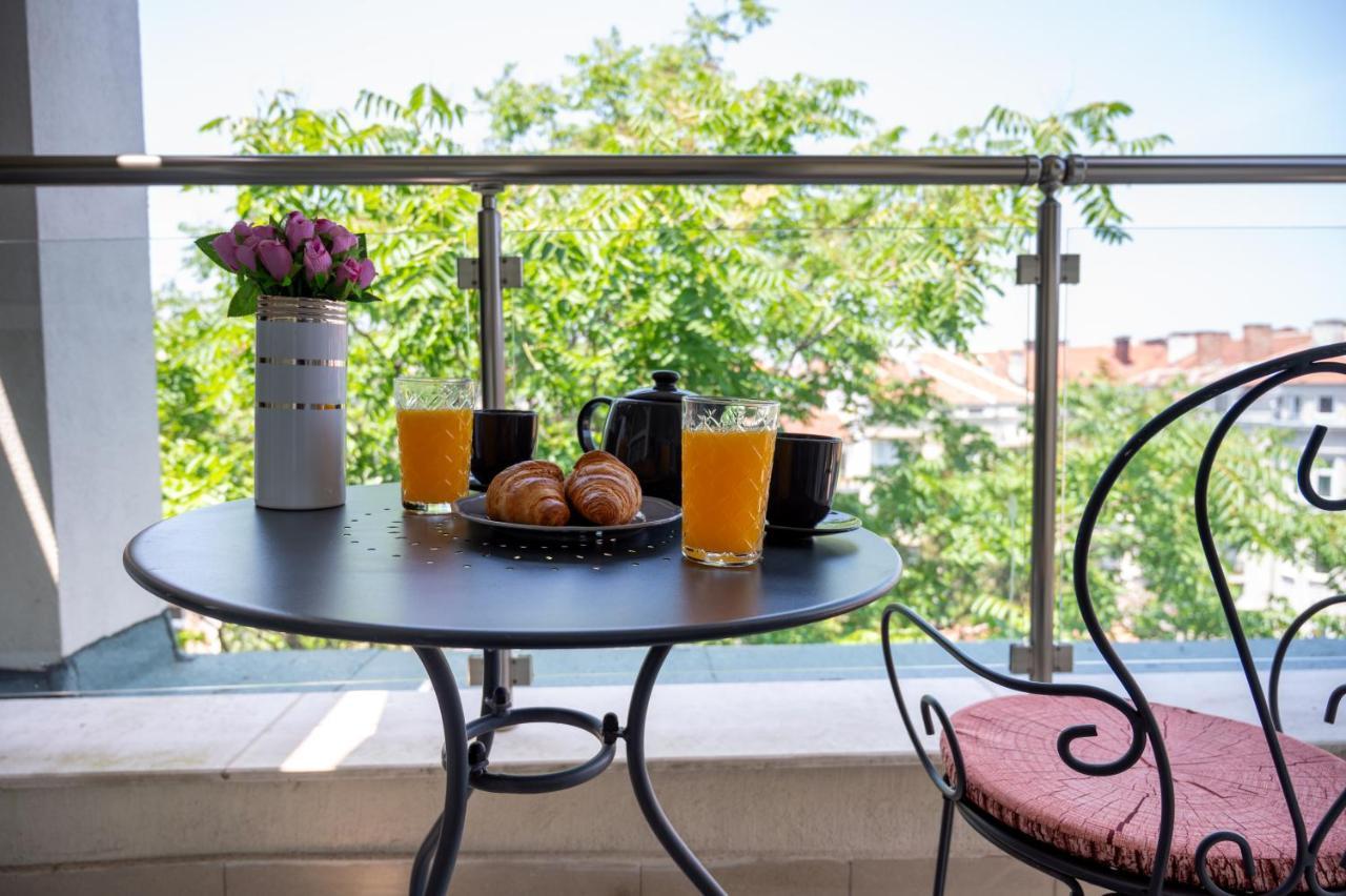 Sunny Studio With A View In Top Center Sofia Exterior foto